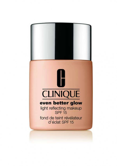 Gold Vita Online Swiss Pharmacy Clinique Even Better Glow Make Up Sun Protection Factor 15 CN 02 7410876